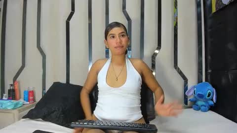 Mila online show from 14, 4, 2026