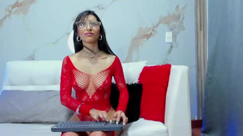          online show from 4, 2, 2025