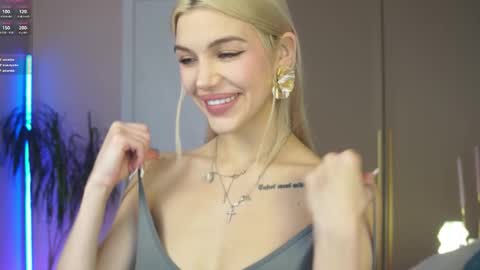 Mila and u can call me sweet bunny online show from 7, 2, 2026