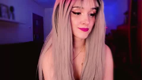 MiladyJolie online show from 25, 4, 2026