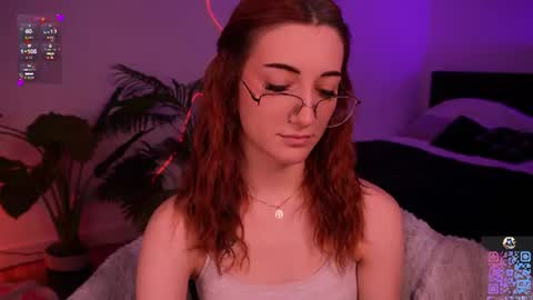 Snapshot of milaflameee_ chatting on 9, 6, 2026 Mila . online show from 9, 6, 2026
