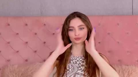 milalick online show from 15, 4, 2026