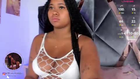 Snapshot of milan_ebony chatting on 19, 7, 2026 Milan online show from 19, 7, 2026
