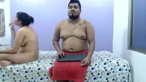 milan and sofia online show from 19, 11, 2025