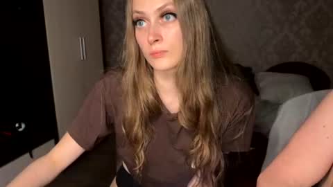 Snapshot of milana_sexwife chatting on 25, 6, 2026 Dan and Milana online show from 25, 6, 2026
