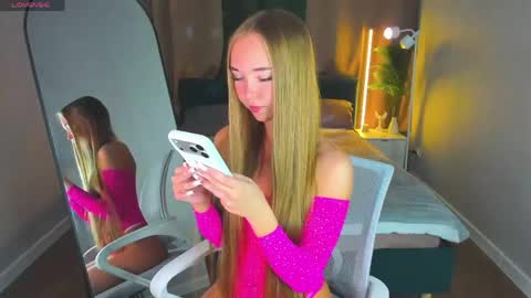 Milana online show from 30, 5, 2026