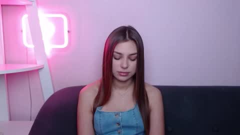 milanaangelas online show from 21, 2, 2026