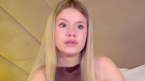 MilanaBalmain online show from 13, 1, 2026