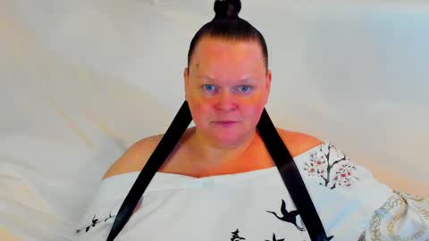 Snapshot of milanabiegert chatting on 15, 2, 2025 Lana online show from 15, 2, 2025