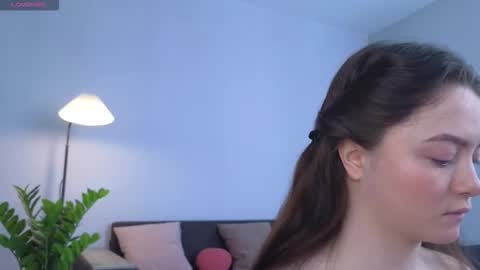 Snapshot of milanakowall chatting on 25, 2, 2026 milanakowall online show from 25, 2, 2026