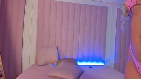 Sexy Mila  online show from 9, 9, 2025