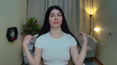 Snapshot of milasecretsss chatting on 25, 4, 2026 milasecretsss online show from 25, 4, 2026