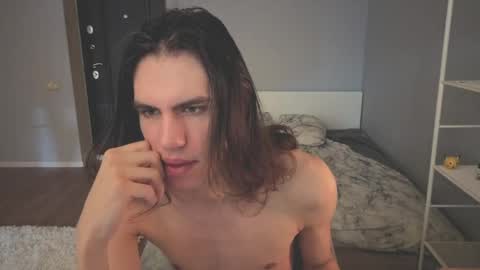 Mila online show from 31, 3, 2026