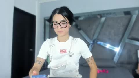 Milawink online show from 31, 5, 2026