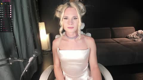 Milena online show from 9, 4, 2026