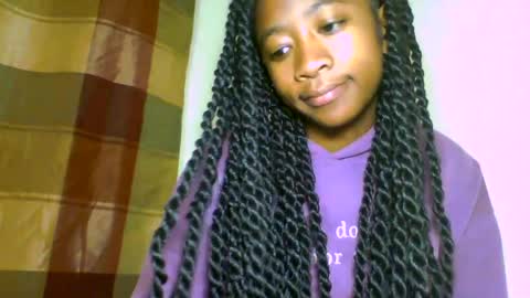 Snapshot of milennah chatting on 19, 7, 2026 milennah online show from 19, 7, 2026