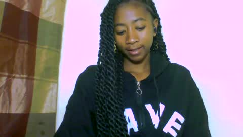 Snapshot of milennah chatting on 20, 7, 2026 milennah online show from 20, 7, 2026