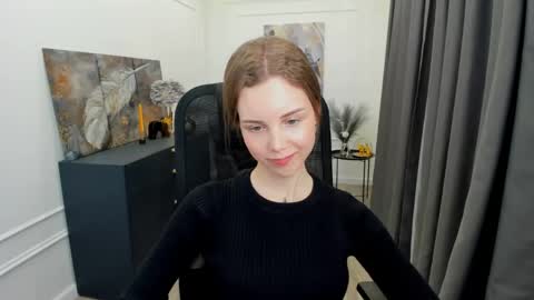 mileygloss online show from 19, 4, 2026