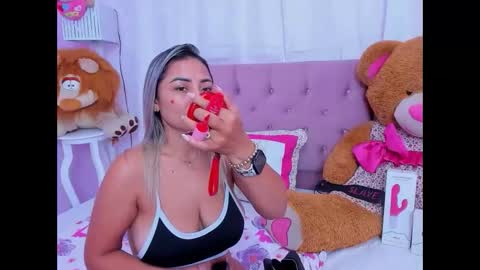 Antonella online show from 4, 6, 2026