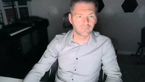 milf_hunter567 online show from 20, 10, 2025