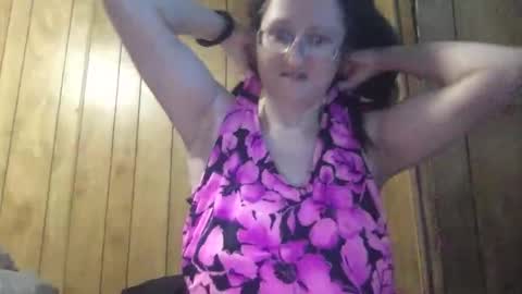 Snapshot of milfmichelle69 chatting on 21, 5, 2026 milfmichelle69 online show from 21, 5, 2026