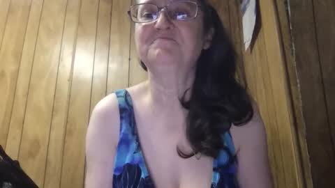 Snapshot of milfmichelle69 chatting on 29, 5, 2026 milfmichelle69 online show from 29, 5, 2026
