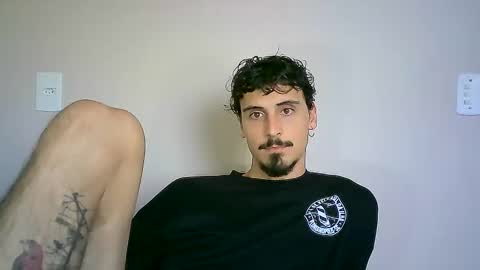 Snapshot of milkoffee chatting on 13, 12, 2024 milkoffee online show from 13, 12, 2024