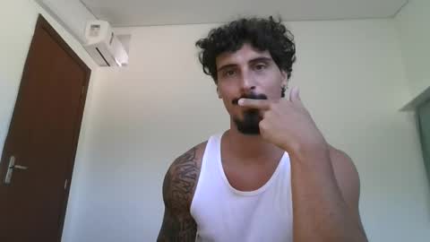 Snapshot of milkoffee chatting on 2, 2, 2026 milkoffee online show from 2, 2, 2026