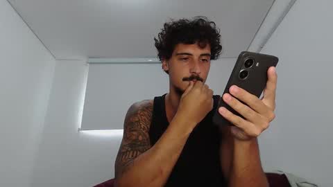 Snapshot of milkoffee chatting on 24, 2, 2026 milkoffee online show from 24, 2, 2026