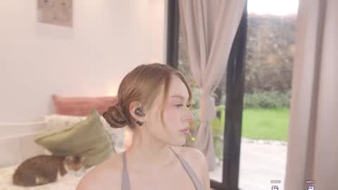 milky_0 online show from 6, 6, 2026