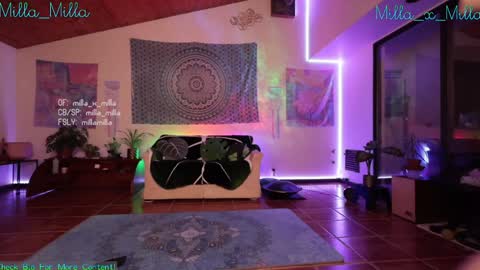 milla_milla online show from 23, 1, 2025