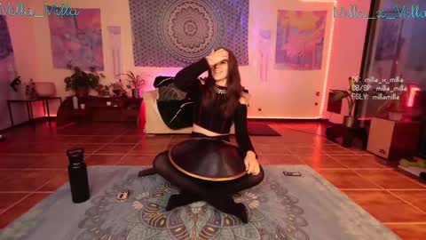 milla_milla online show from 15, 2, 2025