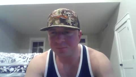 Snapshot of millertimenow34 chatting on 17, 1, 2026 millertime feet bigcock hairy straight muscles online show from 17, 1, 2026