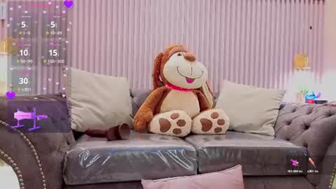 milleyjones_ online show from 28, 7, 2026