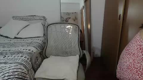 milly__taylorrr07 online show from 14, 7, 2026