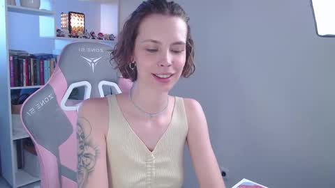 Milly online show from 24, 2, 2025