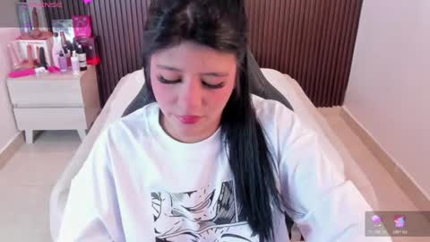 Snapshot of millyevans1 chatting on 24, 7, 2026 millyevans1 online show from 24, 7, 2026
