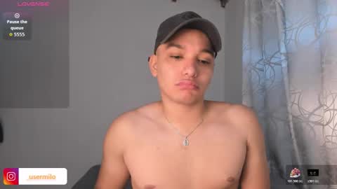 Snapshot of milo_saints chatting on 22, 11, 2025 Milo Saints online show from 22, 11, 2025