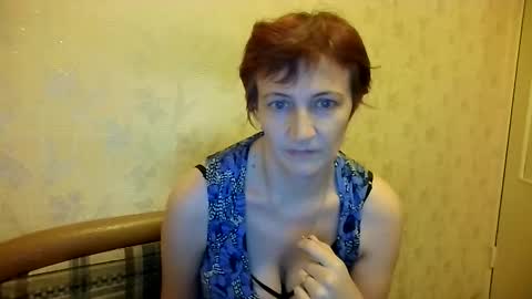 Snapshot of milodyxlovex chatting on 12, 10, 2025 MilodyXLoveX online show from 12, 10, 2025