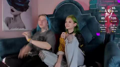 Snapshot of milten_trish chatting on 15, 12, 2024 milten_trish online show from 15, 12, 2024