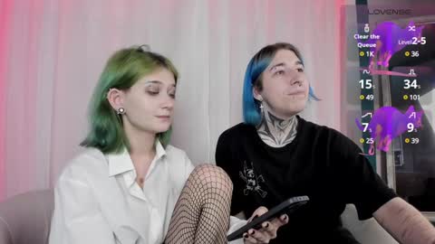 Snapshot of milten_trish chatting on 24, 1, 2025 milten_trish online show from 24, 1, 2025