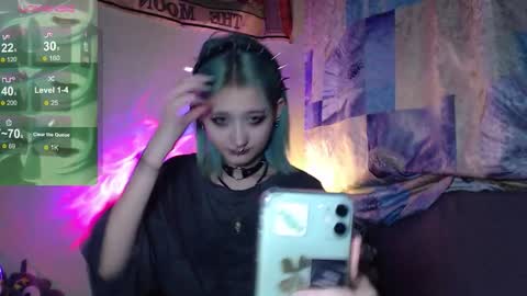 Snapshot of milten_trish chatting on 16, 10, 2025 milten_trish online show from 16, 10, 2025