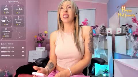 Snapshot of milu_beluci chatting on 29, 10, 2025 Milu Belucci online show from 29, 10, 2025