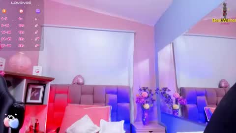 Snapshot of milu_beluci chatting on 21, 11, 2025 Milu Belucci online show from 21, 11, 2025