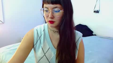 Snapshot of mily_baker chatting on 1, 12, 2024 mily_baker online show from 1, 12, 2024