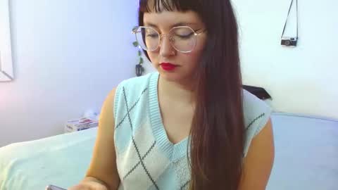 Snapshot of mily_baker chatting on 2, 12, 2024 mily_baker online show from 2, 12, 2024