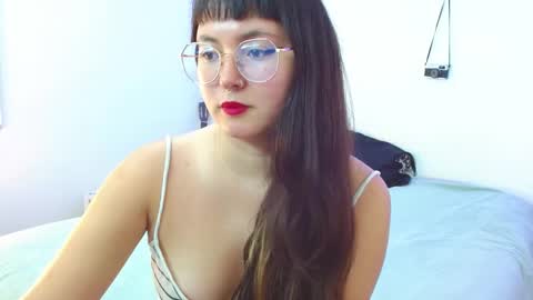 Snapshot of mily_baker chatting on 3, 12, 2024 mily_baker online show from 3, 12, 2024