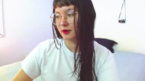 Snapshot of mily_baker chatting on 6, 12, 2024 mily_baker online show from 6, 12, 2024
