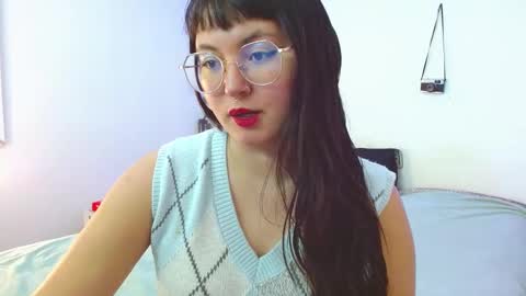 Snapshot of mily_baker chatting on 9, 12, 2024 mily_baker online show from 9, 12, 2024