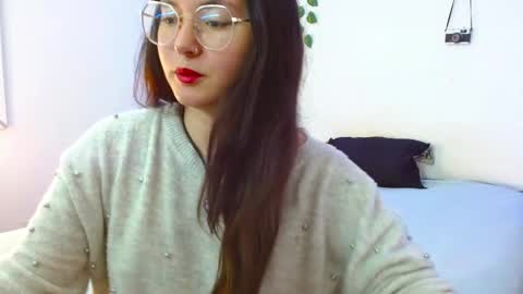 Snapshot of mily_baker chatting on 18, 12, 2024 mily_baker online show from 18, 12, 2024